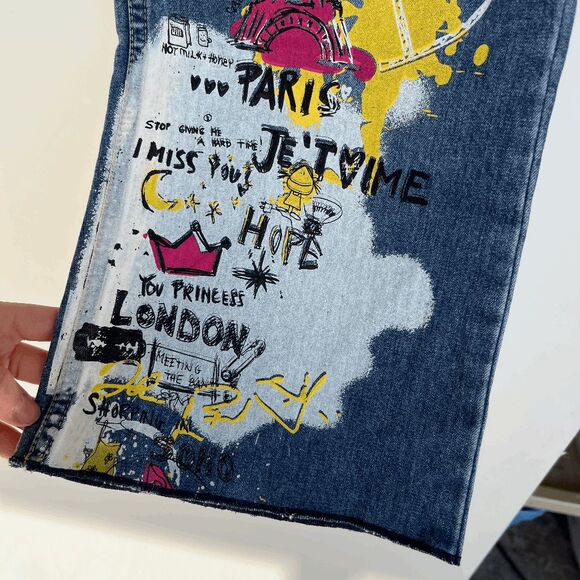 VTG Old Navy Pop Art Jeans Sz 12 – Y2K Graffiti Straight Leg Holiday 2001 - Picture 9 of 10